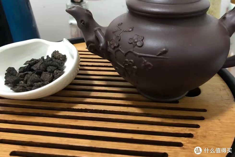 喝茶不跟风，跟风需谨慎，如果说老茶头是普洱茶窝堆产生的副产品，那碎银子则是商家的营销产物