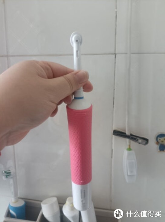 电动牙刷和电动冲牙器的好处