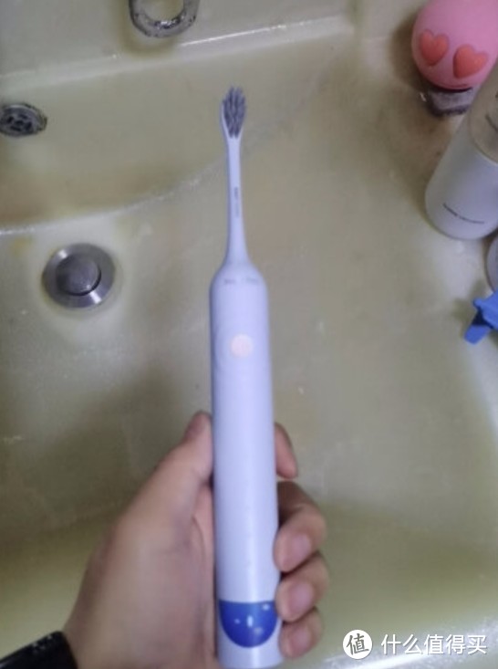 男性必备！电动牙刷和冲牙器的优点