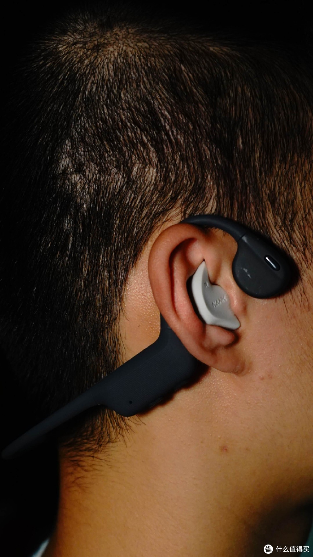 南卡NEO骨传导耳机，打破传统耳机的限制，让你的运动更自由！