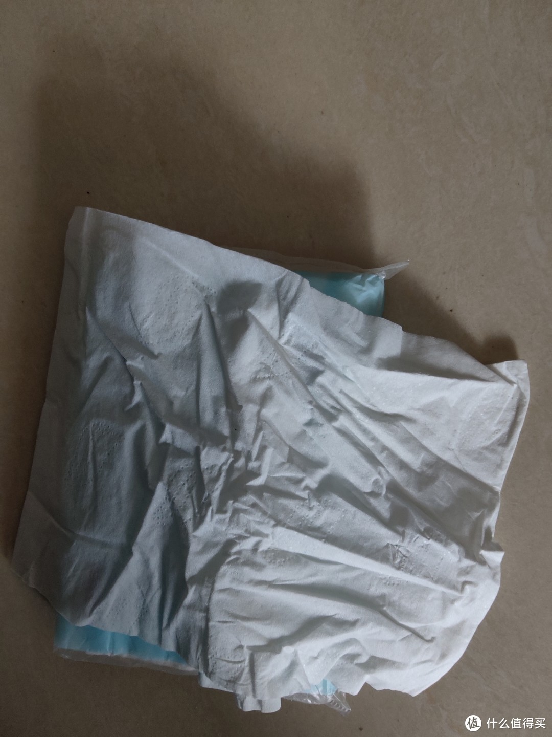 孩子成长中不可或缺的柔纸巾：保湿乳霜纸巾云柔巾柔纸巾干湿巾两用新生儿抽纸