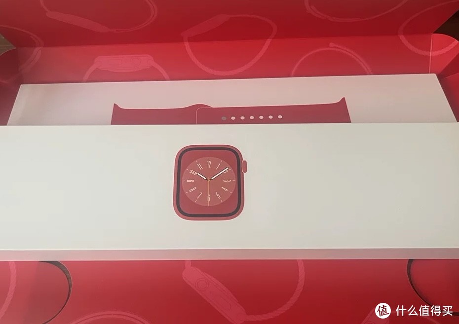 听说苹果手表红色那款没人买？我来说，不！
