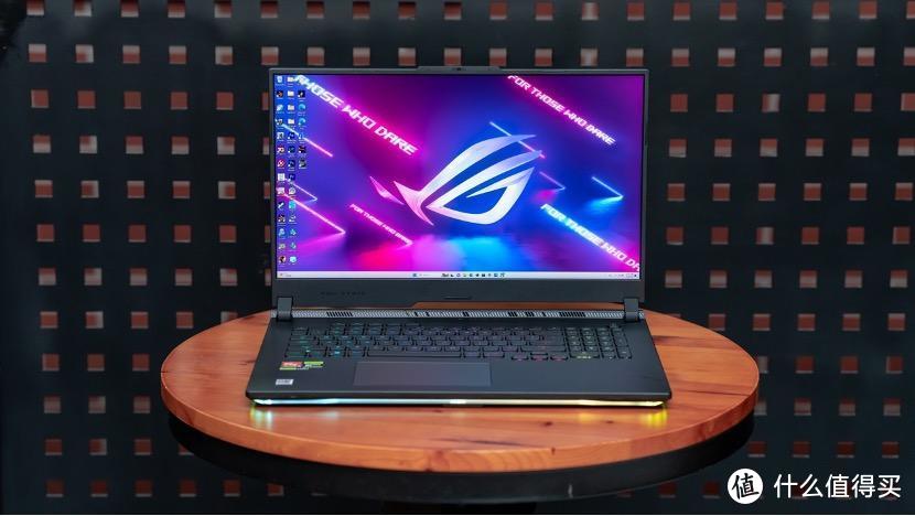 锐龙 9 7945HX + RTX 4090 究极性能怪兽，ROG 魔霸 7 Plus 超能版测评体验