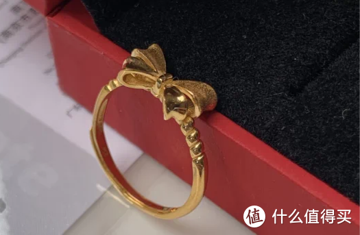 结婚时必定要买的黄金戒指