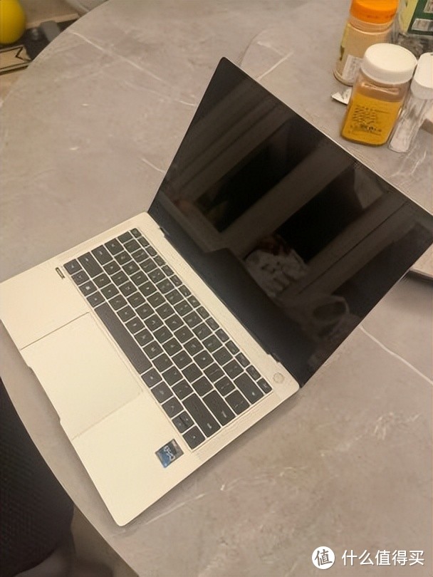 商务办公和轻薄便携，华为笔记本电脑MateBookPro