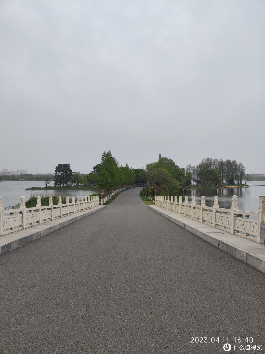 东湖公园内部道路