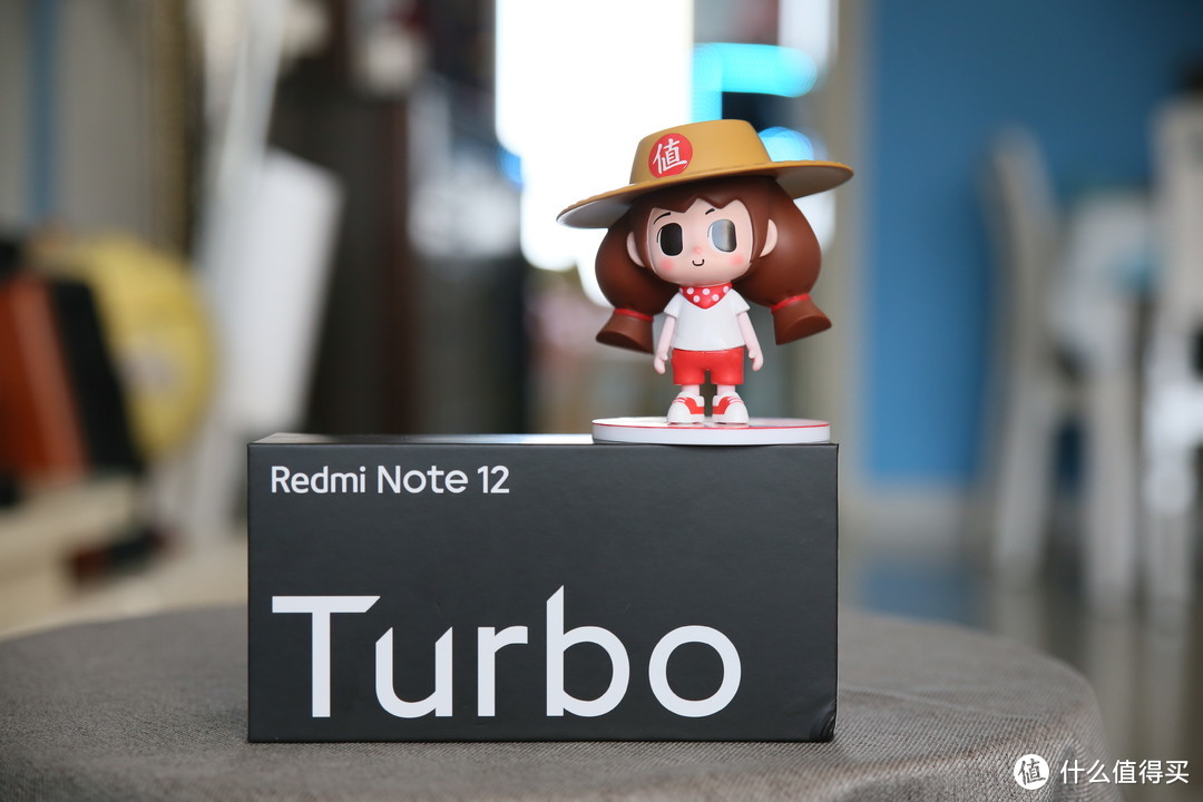 旗舰性能、平民价格，深度体验小米全新一代小金刚Redmi Note 12 Turbo手机