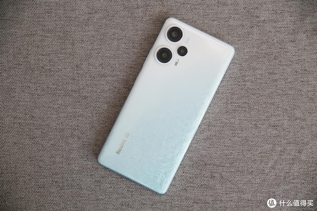 旗舰性能、平民价格，深度体验小米全新一代小金刚Redmi Note 12 Turbo手机