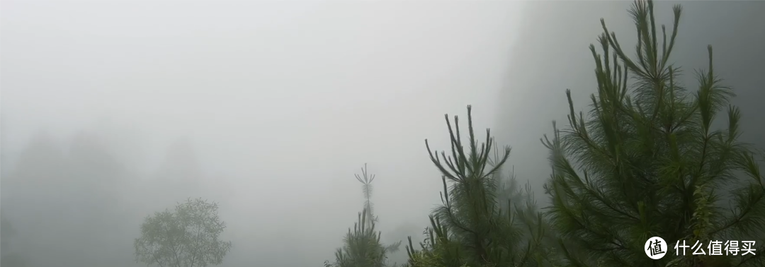 户外露营如何应对下雨天气