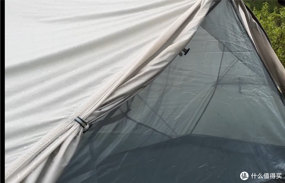 户外露营如何应对下雨天气