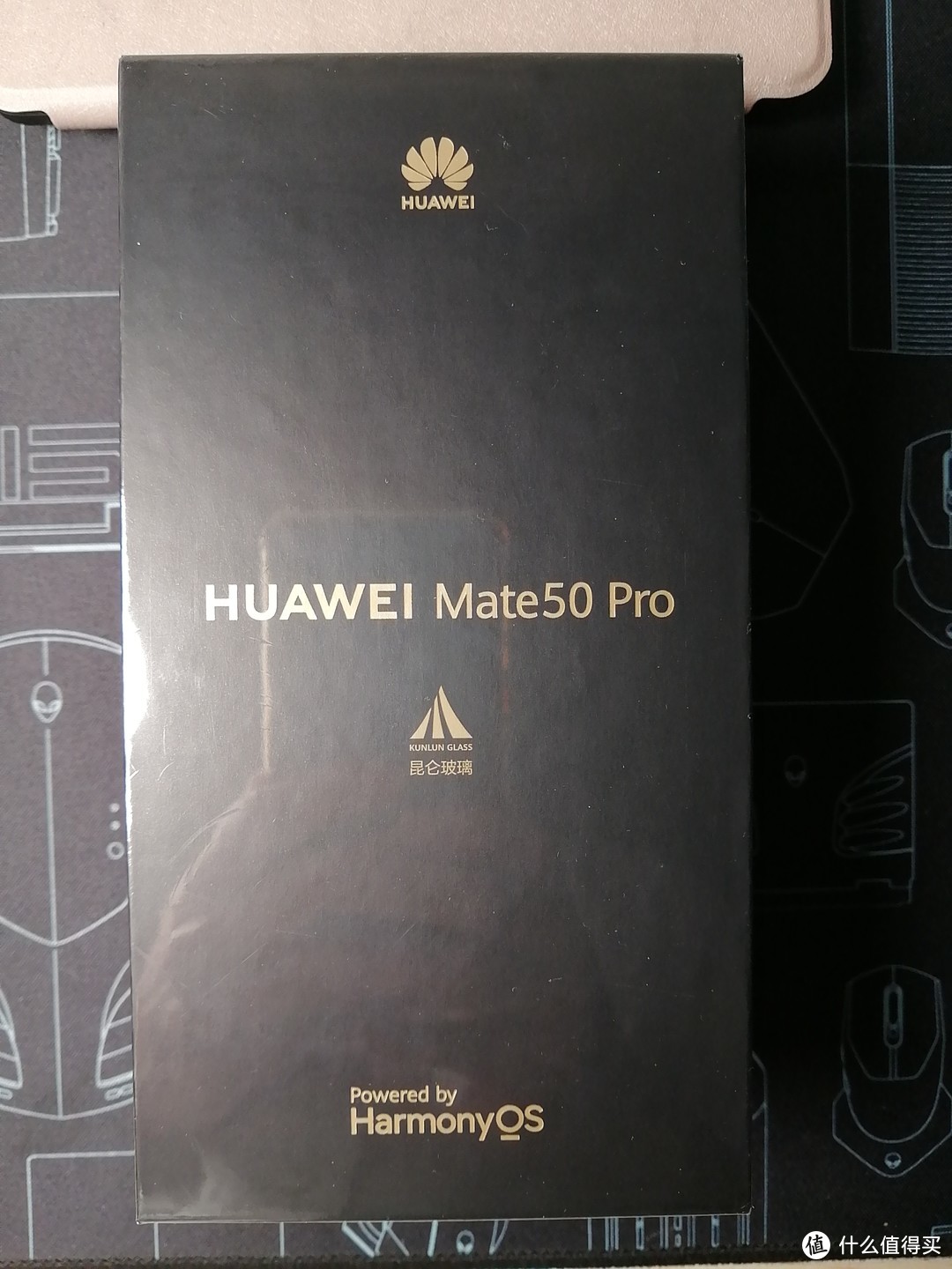 香？很香！！！既然京东百亿补贴的iPhone 14 pro一直显示销售火爆，那干脆上手HUAWEI Mate 50 Pro顶配