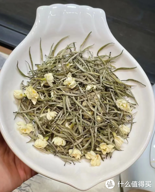 窨得茉莉无上味，列作人间第一香”，总结6款春日茉莉茶，又是一年喝茉莉花茶的好时节！