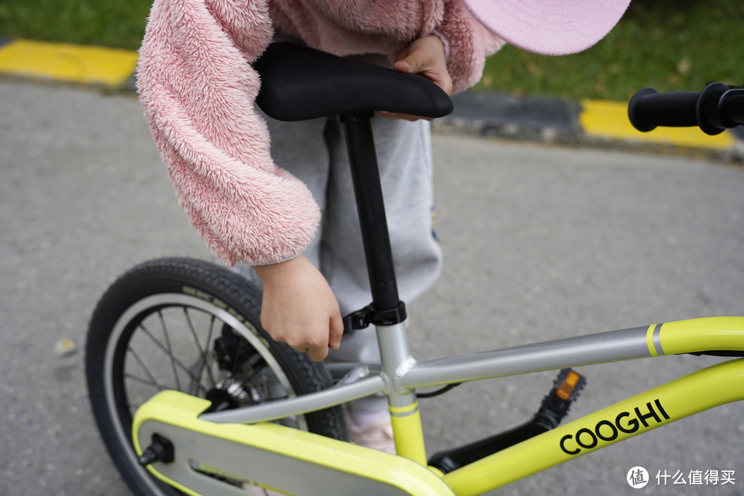 16寸儿童自行车能有多轻？酷骑城市款自行车F3实测：从平衡车到自行车的过渡优选！