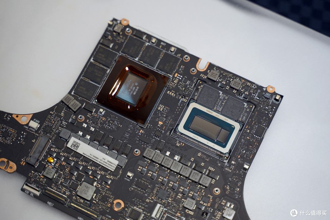 华硕正式发布 som 芯片级技术