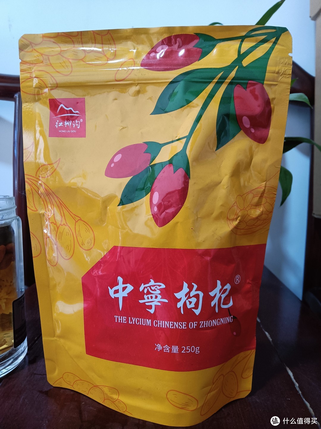 人到中年，菊花枸杞茶