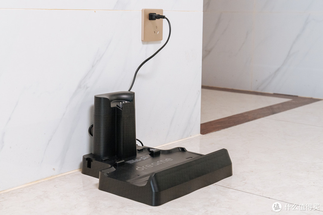 全屋干湿清洁一机轻松解决 ，让家务不再繁忙：追觅洗地机H12 Pro Plus