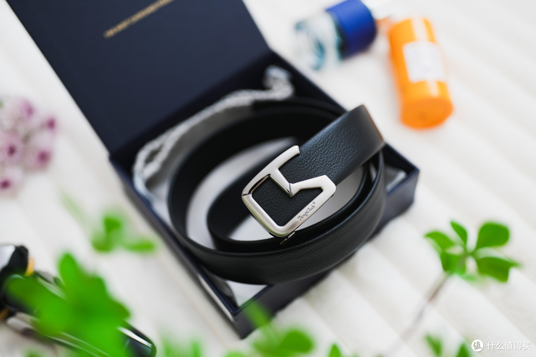 避免千篇一律！缓解撞腰带的尴尬~ 520男士皮带选购，TangGuh（倘歌）有哪些设计做工在线的款式推荐？