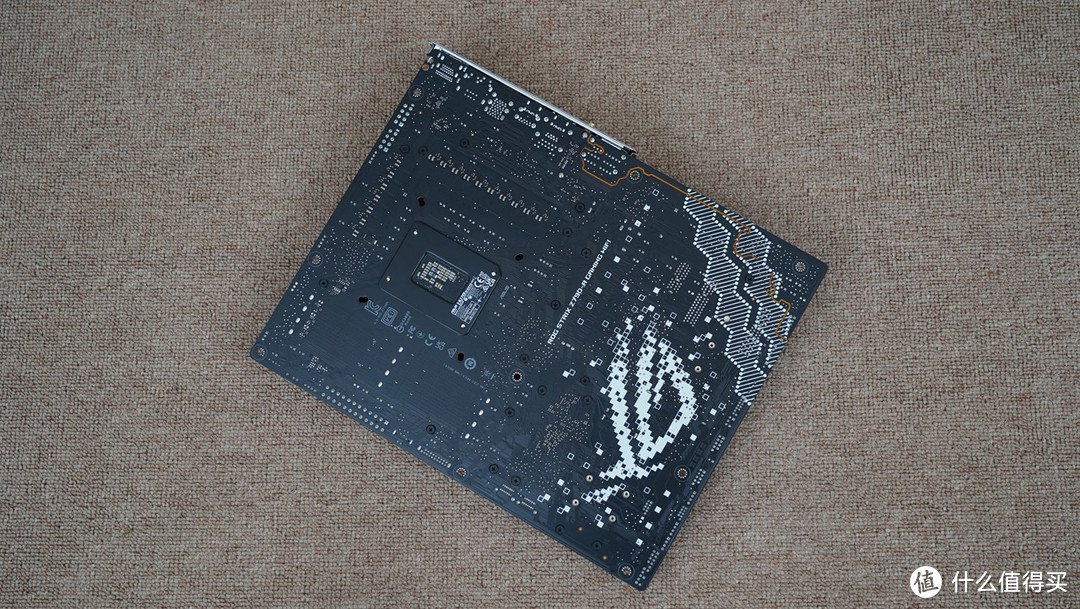 再续经典，ROG STRIX Z790-A GAMING WIFI吹雪主板体验分享