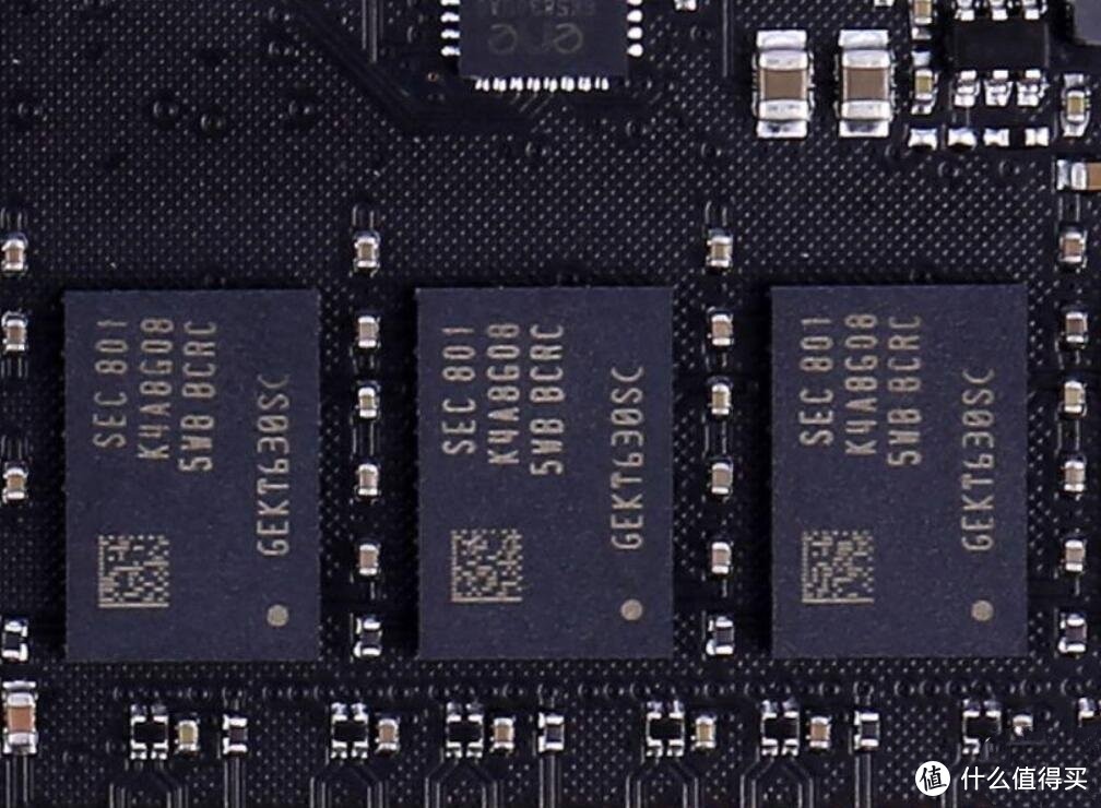 ​三星Bdie DDR4最后的狂欢，盘点6款高性价比超频内存条
