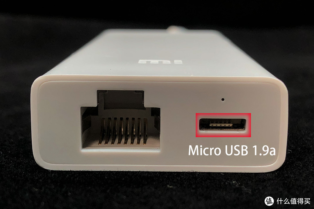 “价格屠夫” 小米USB3.0有线千兆以太网卡转换器HUB拆解报告  ZJQ03TM RTL8153B 可独立供电 做工很苹果