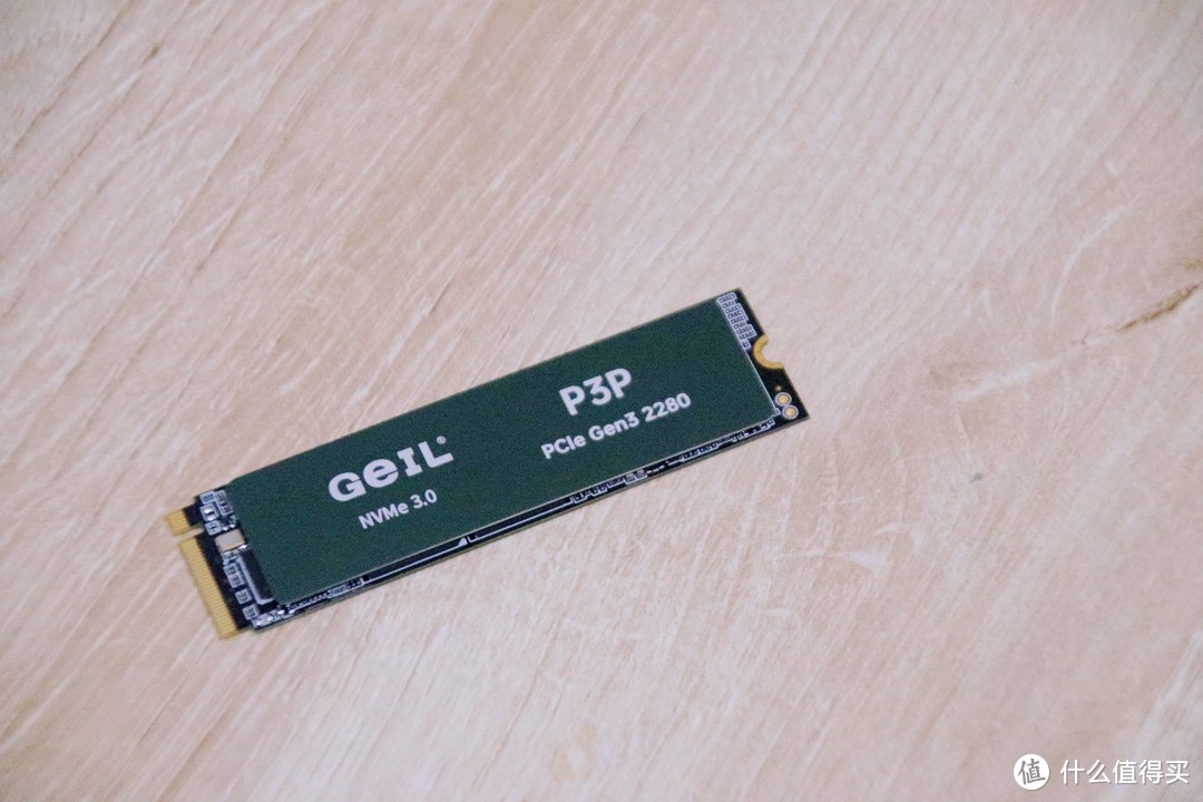 【历史新低】，您的PCIE 4.0硬盘白菜价上桌
