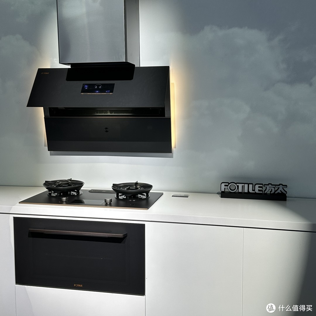 来上海AWE看看蒸烤一体机的最新发展，老板、凯度、方太、松下厨电类品牌都有什么新机器