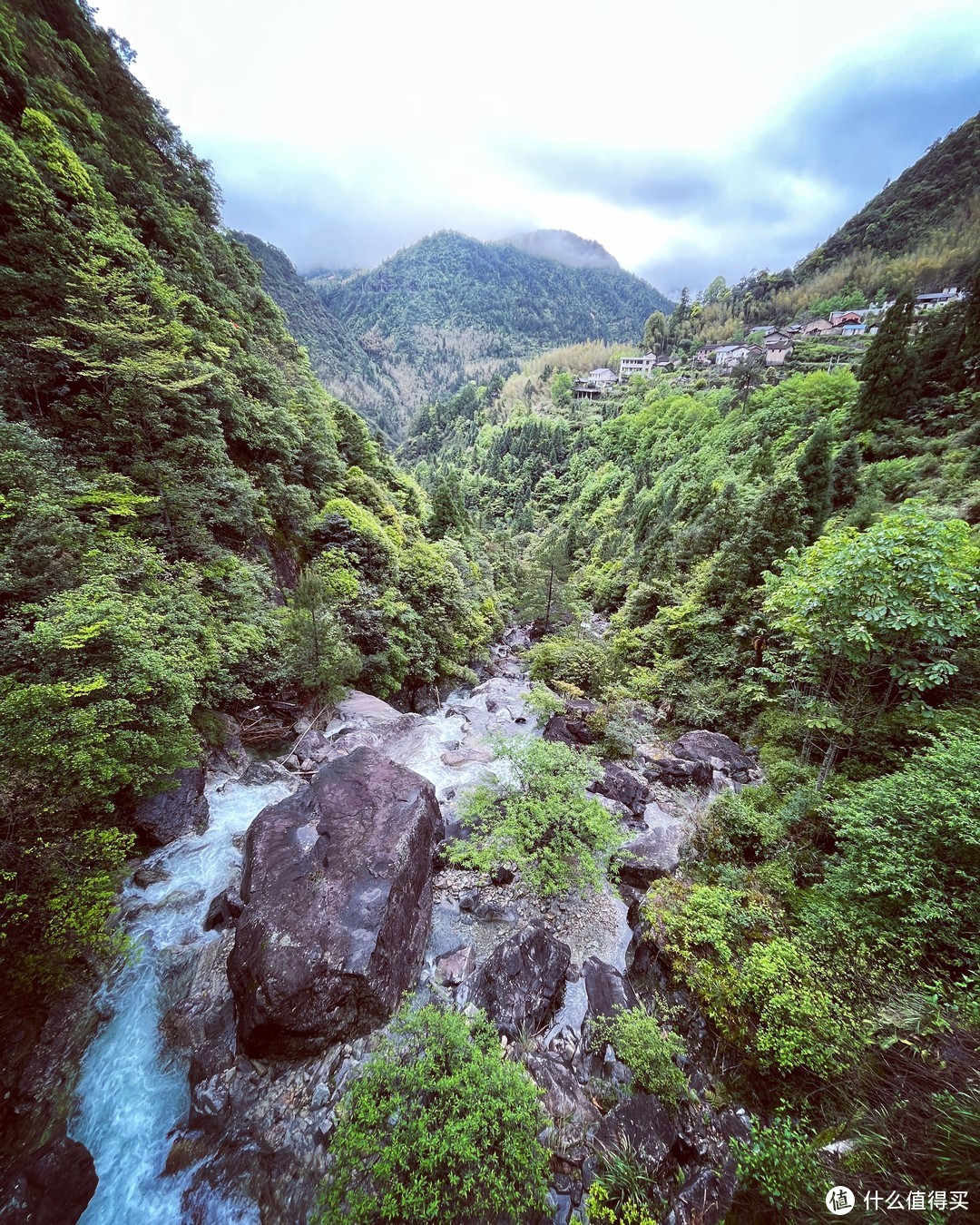 雾闯龙泉山，夜探时思寺，丽水不愧浙江山路骑行天花板！