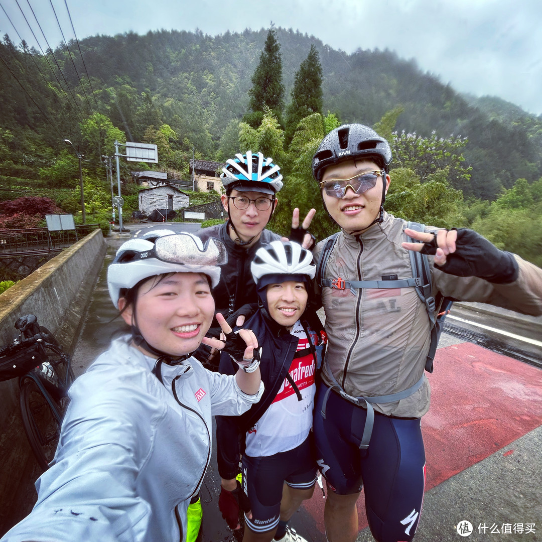 雾闯龙泉山，夜探时思寺，丽水不愧浙江山路骑行天花板！