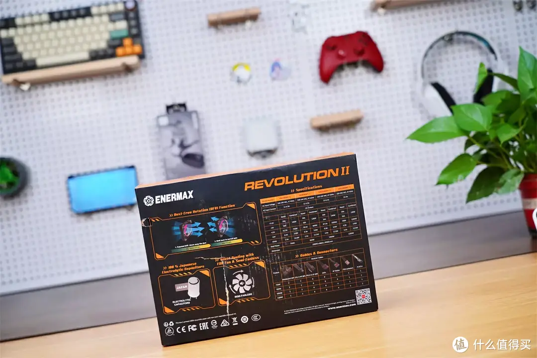 ATX 3.0、逆转弹尘、100-240V宽幅电压，这就是安耐美GX1200W DF金牌全模组电源 