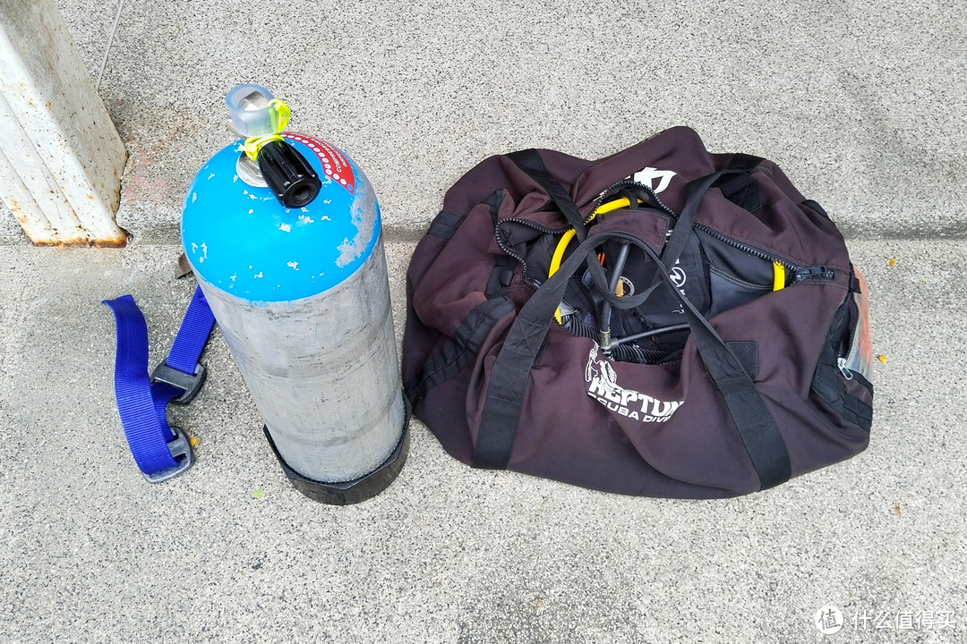 泰兰德普吉岛水肺潜水OW考证，D2平静水域（泳池）练习篇，内有干货