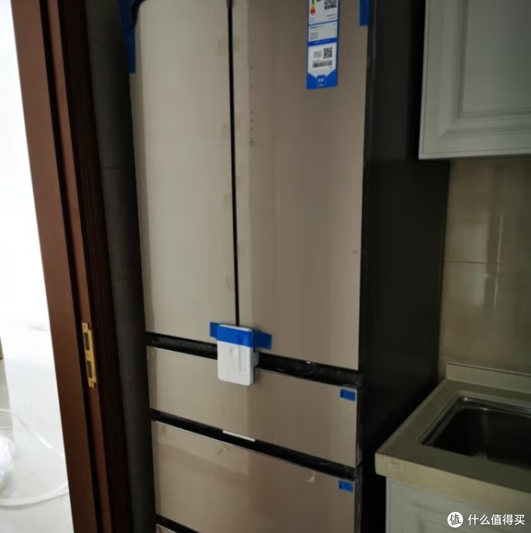 海尔349升风冷无霜变频一级能效干湿分储家用法式多门冰箱彩晶钢化玻璃面冰箱