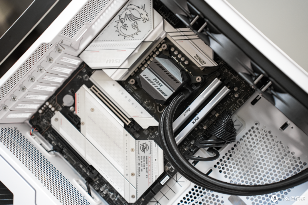 1T大容量固态U盘横评：超大文件+脏盘测试，还真有U盘不掉速？