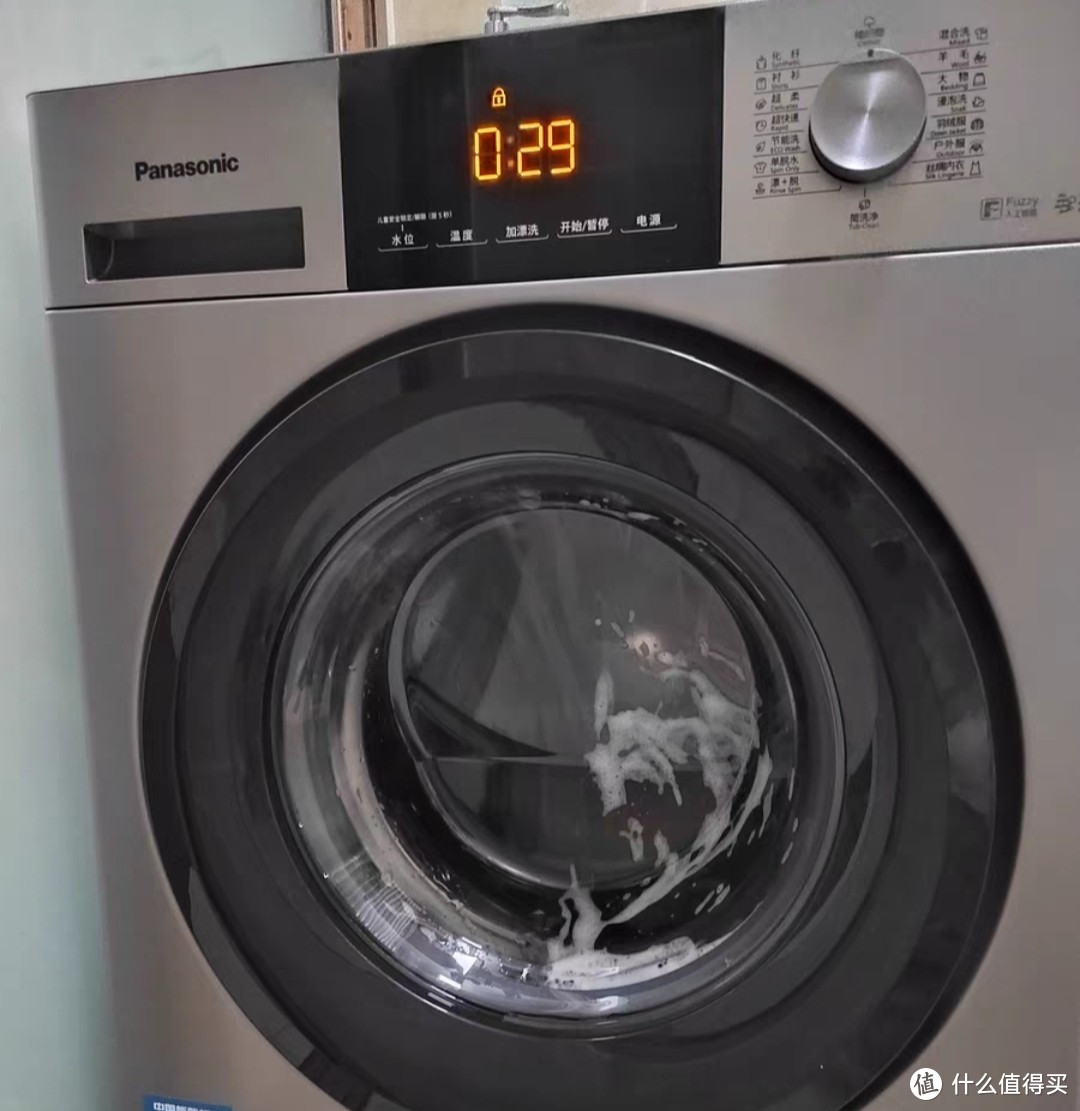 今天推荐松下10公斤全自动大容量变频滚筒洗衣机洗脱一体N1MT洗衣机