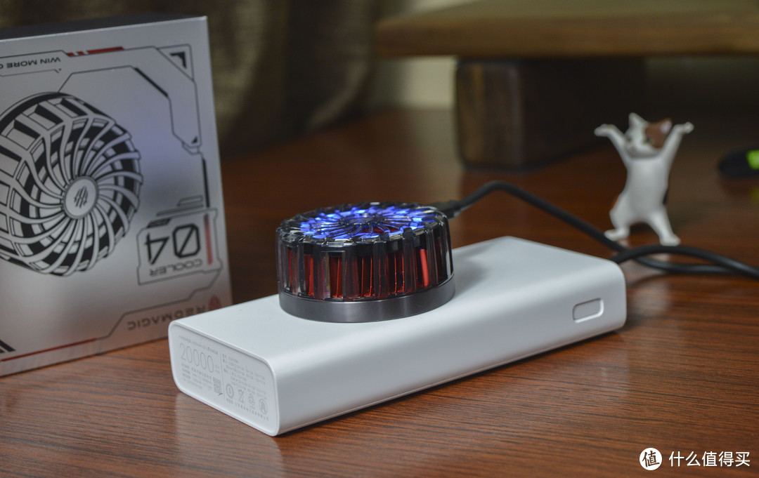 畅享手游:红魔4 Pro散热器磁吸版开箱体验