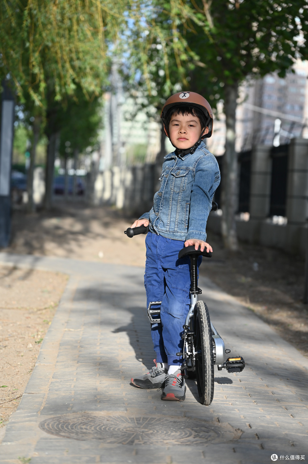 童车怎么选？安全排第一：酷骑F3 碟刹儿童自行车测评