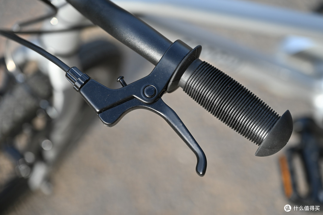 童车怎么选？安全排第一：酷骑F3 碟刹儿童自行车测评