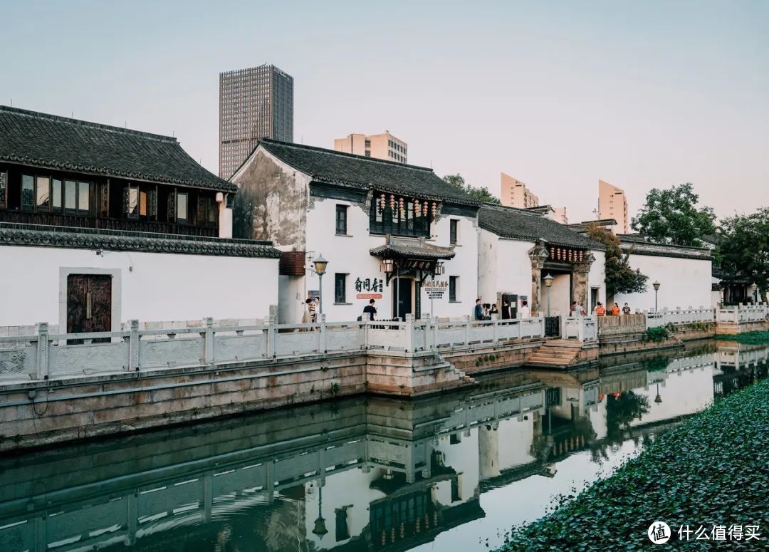 这个超适合自驾的浙江小城，来承包你的周末了。
