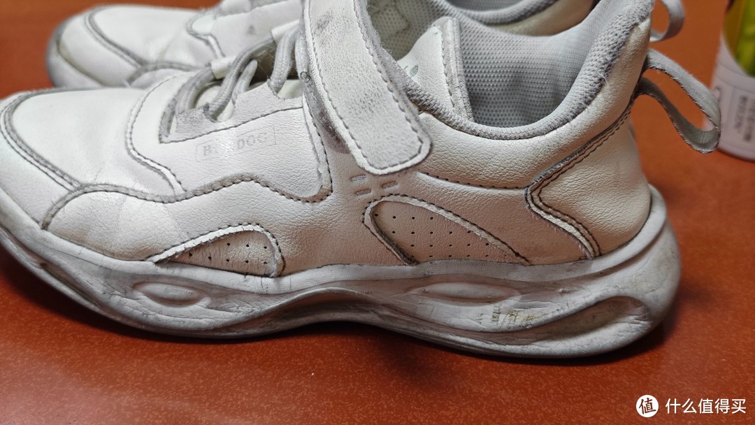 小白鞋救星——五款小白鞋清洁剂横评