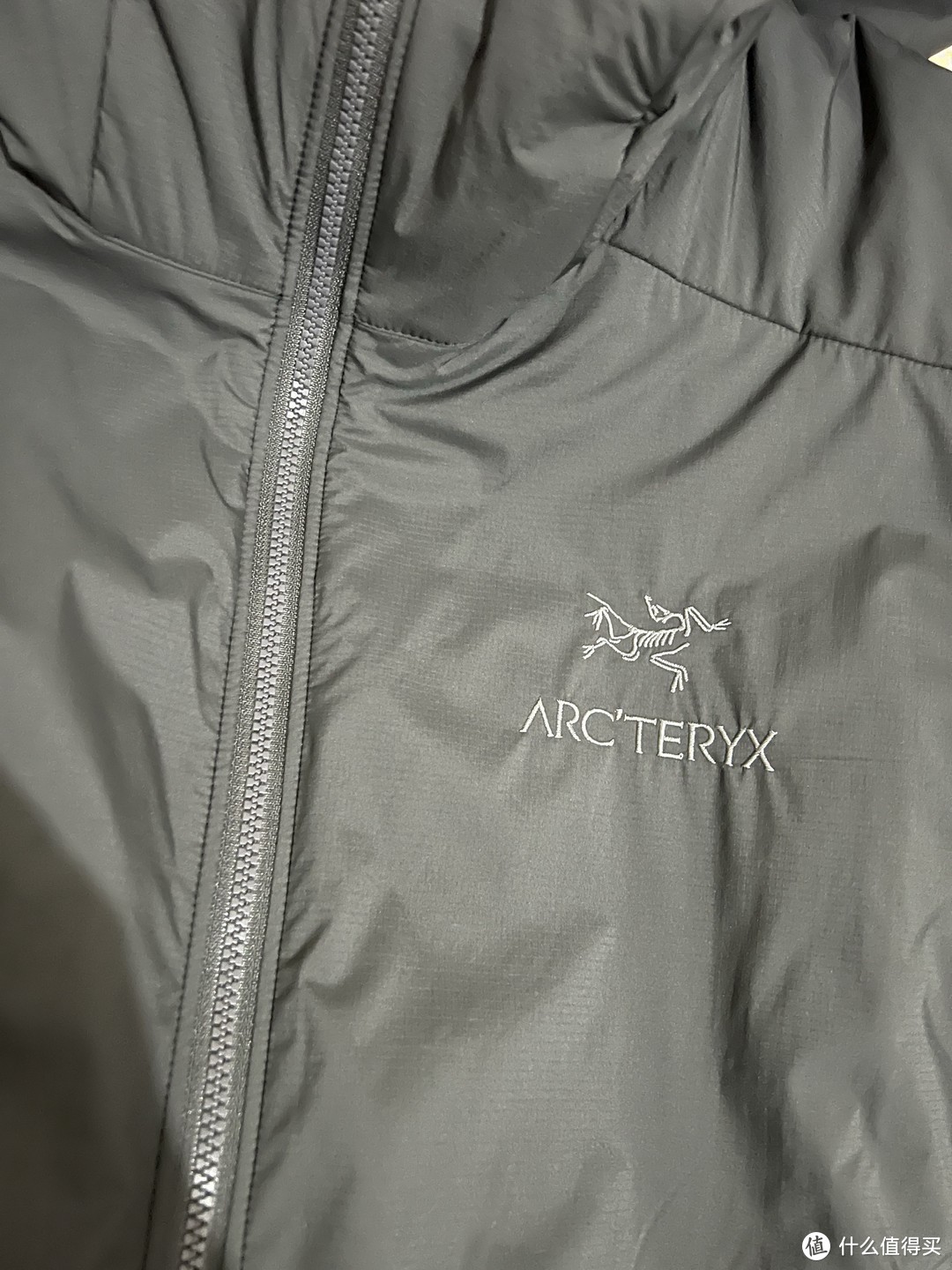 Arc'teryx始祖鸟阿童木Atom LT Hooded Jacket灰色户外防水棉服外套