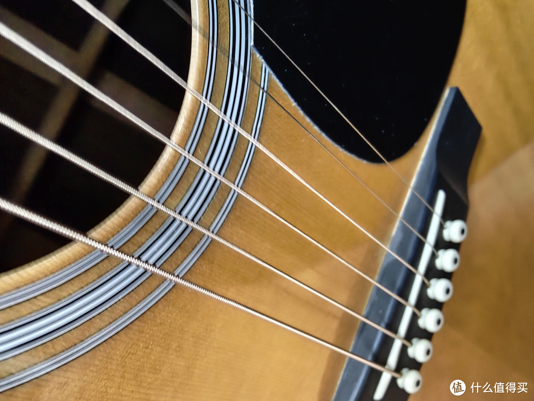最简单有效提高吉他音色的办法——那些长寿命琴弦一览