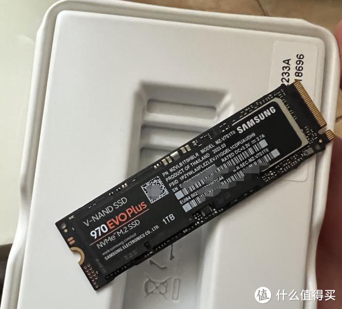 用了4年的三星970EVO 500G爆0E了，售后换了个新的1TB的 970 EVO PLUS，赚了？