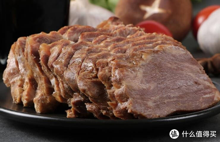 老人都爱吃的牛肉，小火慢炖肉质软嫩，美味可口