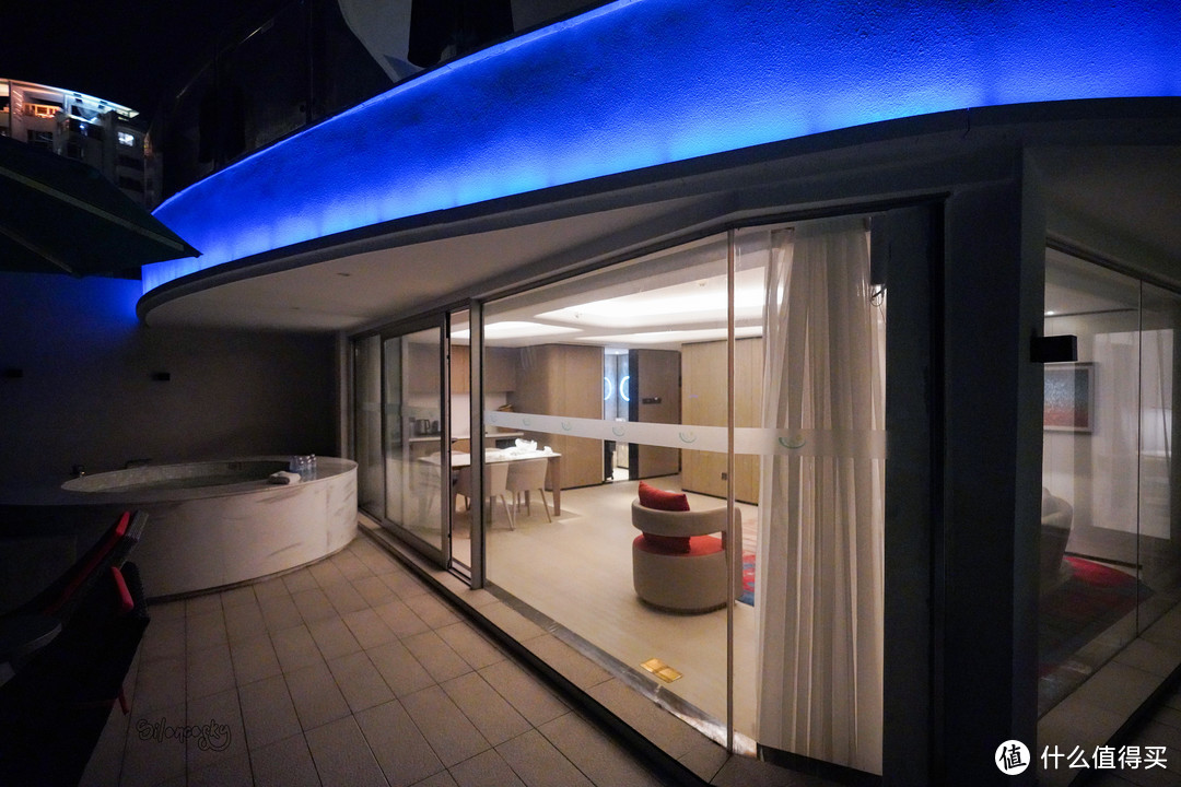 大东海 THE BEST！焕新出发的三亚珠江花园酒店 IMAX海景露台套房 绝佳入住体验