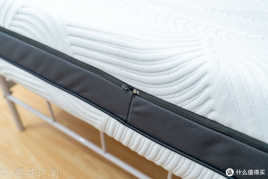 分区支撑，软硬适中，轻松享受高质量睡眠，8H TD Ace小金刚护脊乳胶弹簧床垫 评测