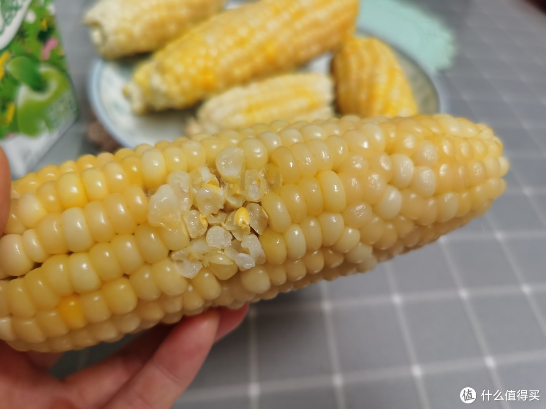 自己种的玉米就是好吃