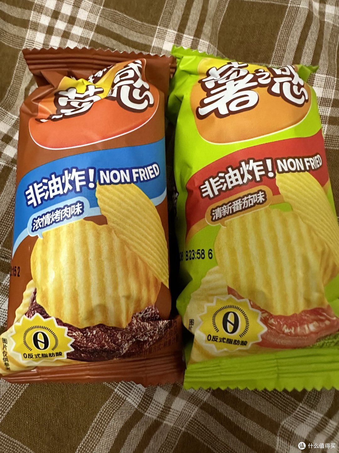 出游必备的盐津铺子家的薯片