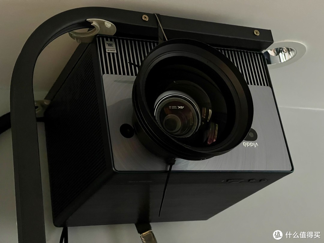 投影机放大镜头第二篇—-三菱OL-XD2000SZ使用体验