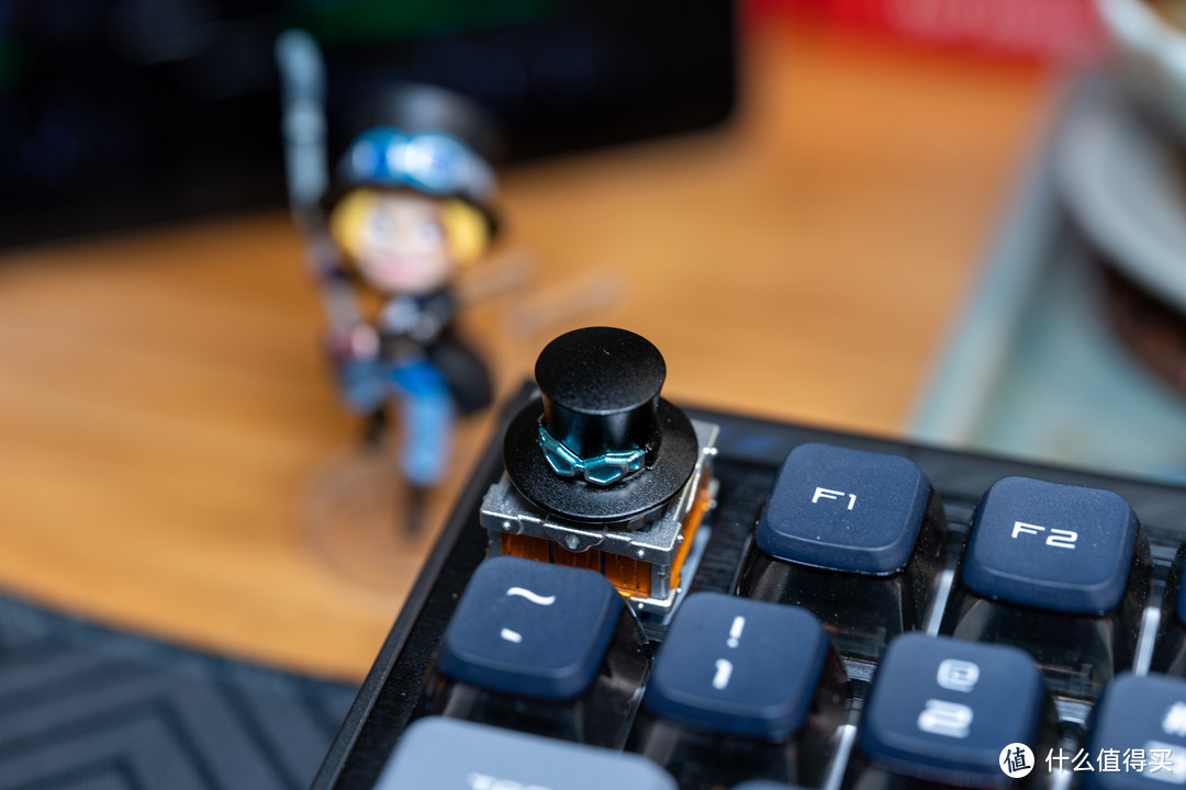 你的键盘上从此有了艾斯＆萨博—ZOMO航海王键帽开箱