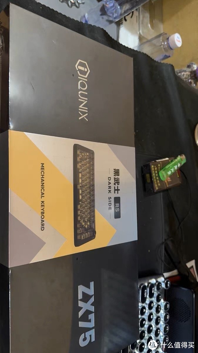 IQUNIX ZX75黑武士 透明无线机械键盘