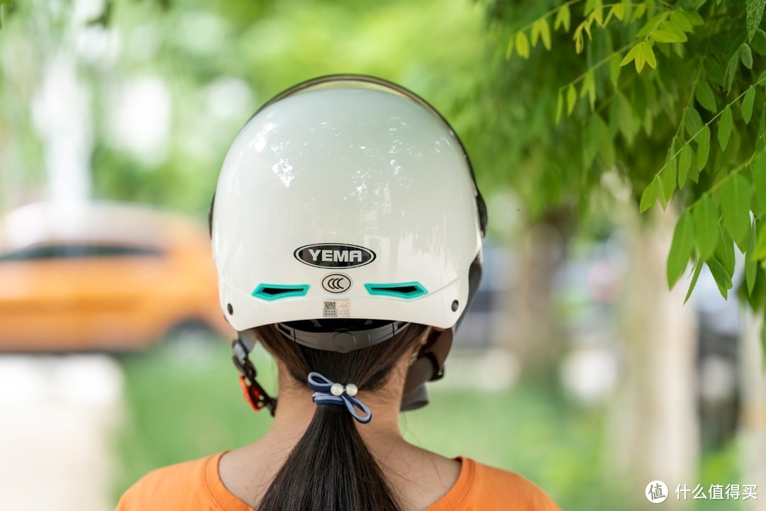 五款骑行头盔横评，颜值和体验哪个更好？产品细节和佩戴舒适度排名差别巨大，评测揭晓答案